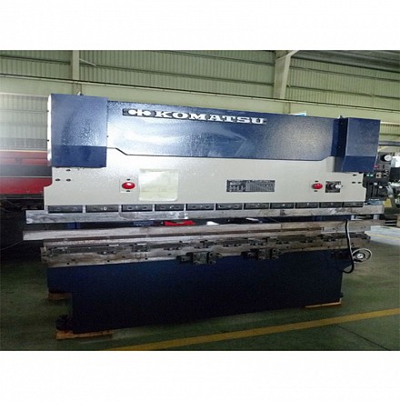 Máy Chấn Komatsu PHS80x200 ANBE-054-03